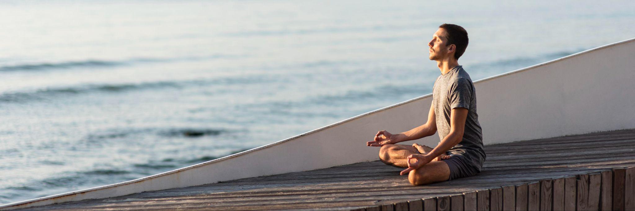 Calm Your Mind, Transform Your Life: Natural Stress Reduction Techniques That ACTUALLY Work (And How to Make Them Stick)