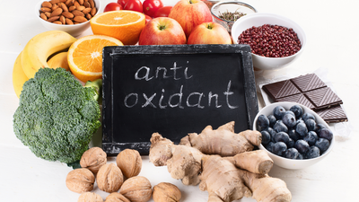 Antioxidants Unleashed: Fight Free Radicals and Stay Youthful