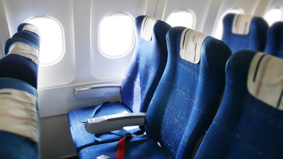 6 Tips How To Survive Dirty Airplanes